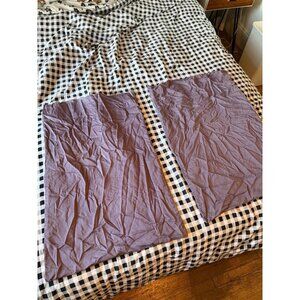 Liz Claiborne 100% Pima cotton standard size purple (2) pillow covers